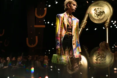 Look 9